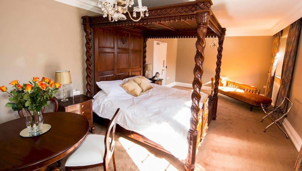 Port Lympne Mansion Hotel Exterior photo
